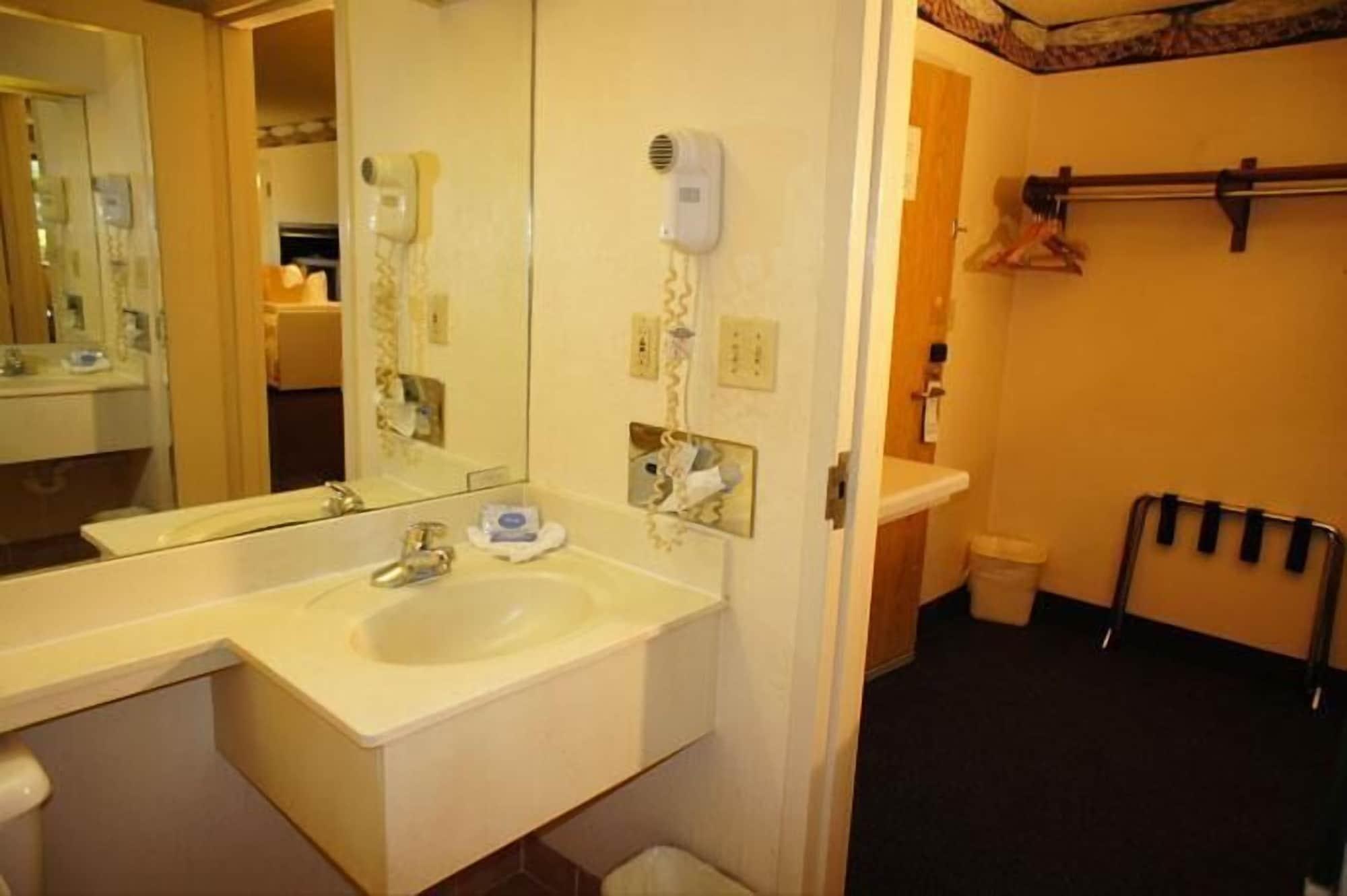 Lincoln Inn Express Hotel And Suites 오클라호마시티 외부 사진