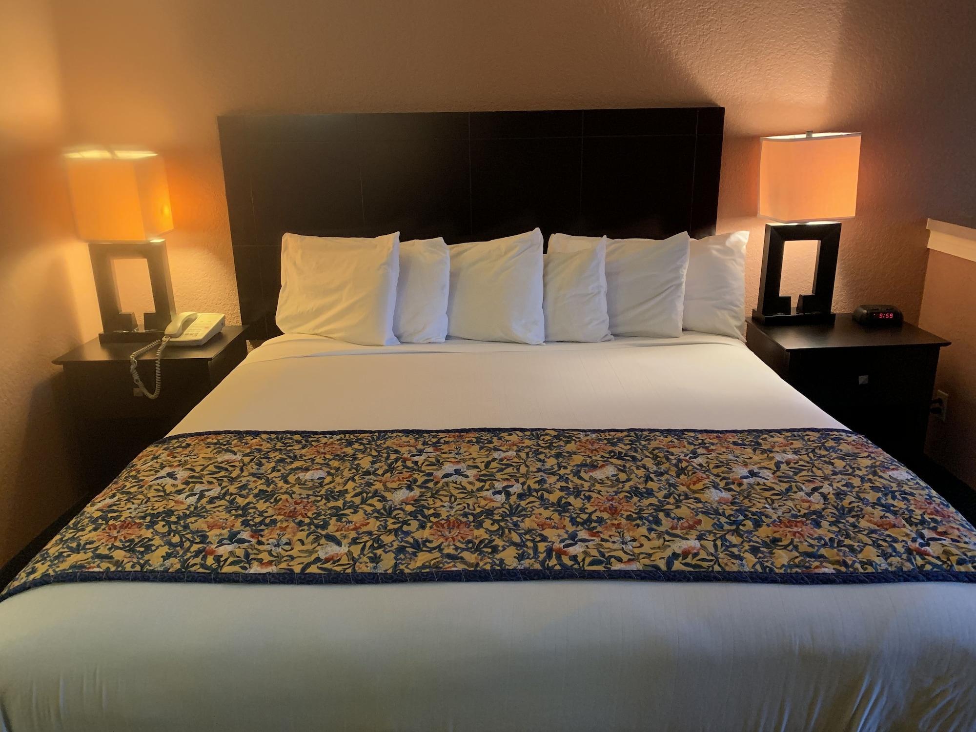 Lincoln Inn Express Hotel And Suites 오클라호마시티 외부 사진