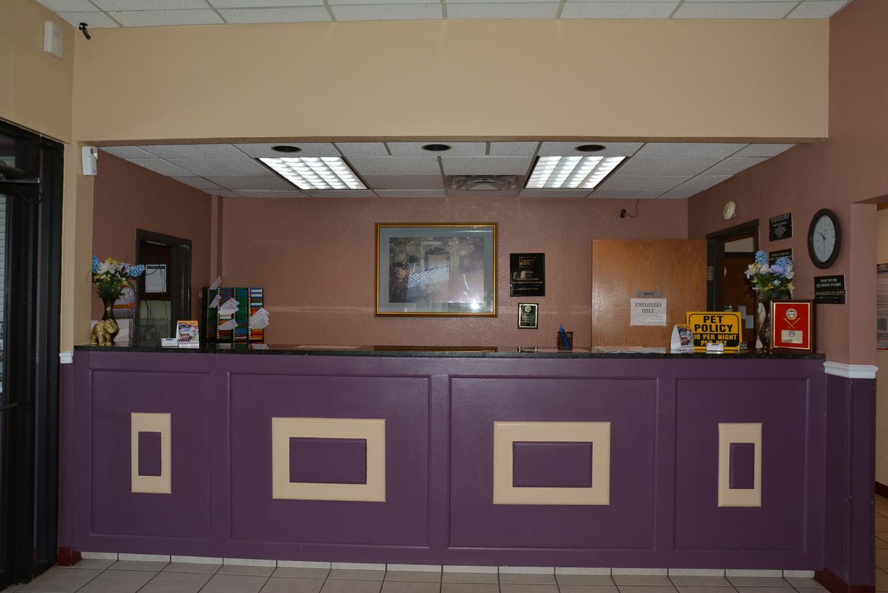 Lincoln Inn Express Hotel And Suites 오클라호마시티 외부 사진